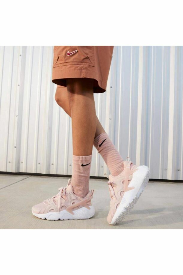 اسنیکر آدیداس Nike با کد DQ8 . 031 . 600.Nike