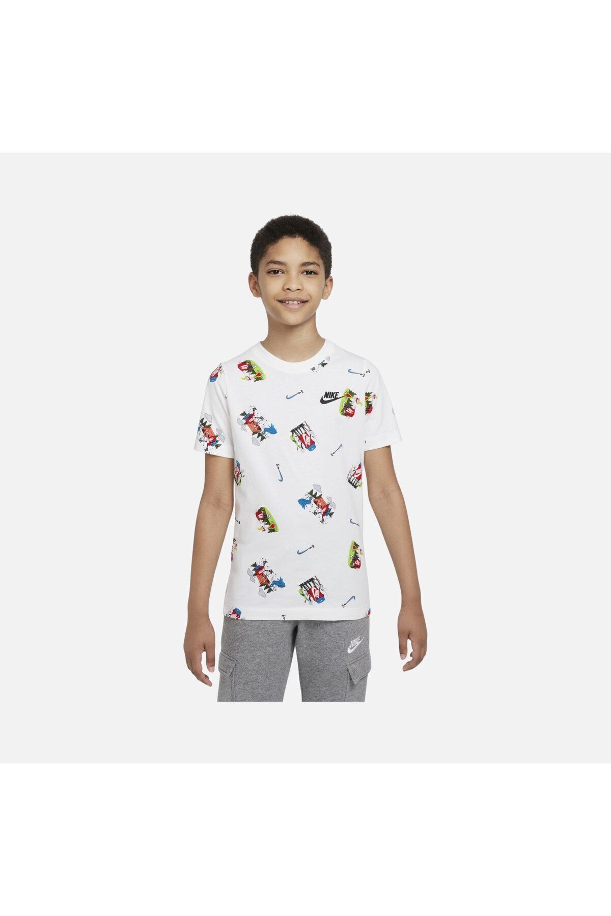تیشرت آدیداس Nike با کد DQ3856-100