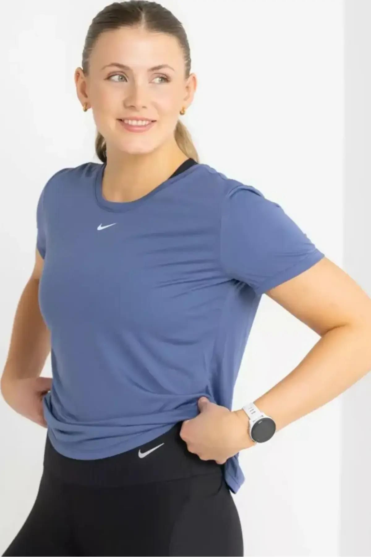تیشرت آدیداس Nike با کد DD 00626-100/100